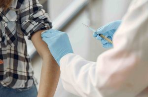 Vacuna contra el dengue