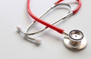 Estetoscopio para hacer referencia al reintegro de las obras sociales
